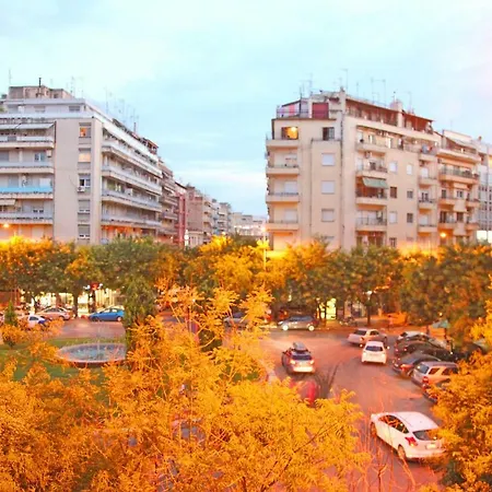 360 View * Thessaloniki